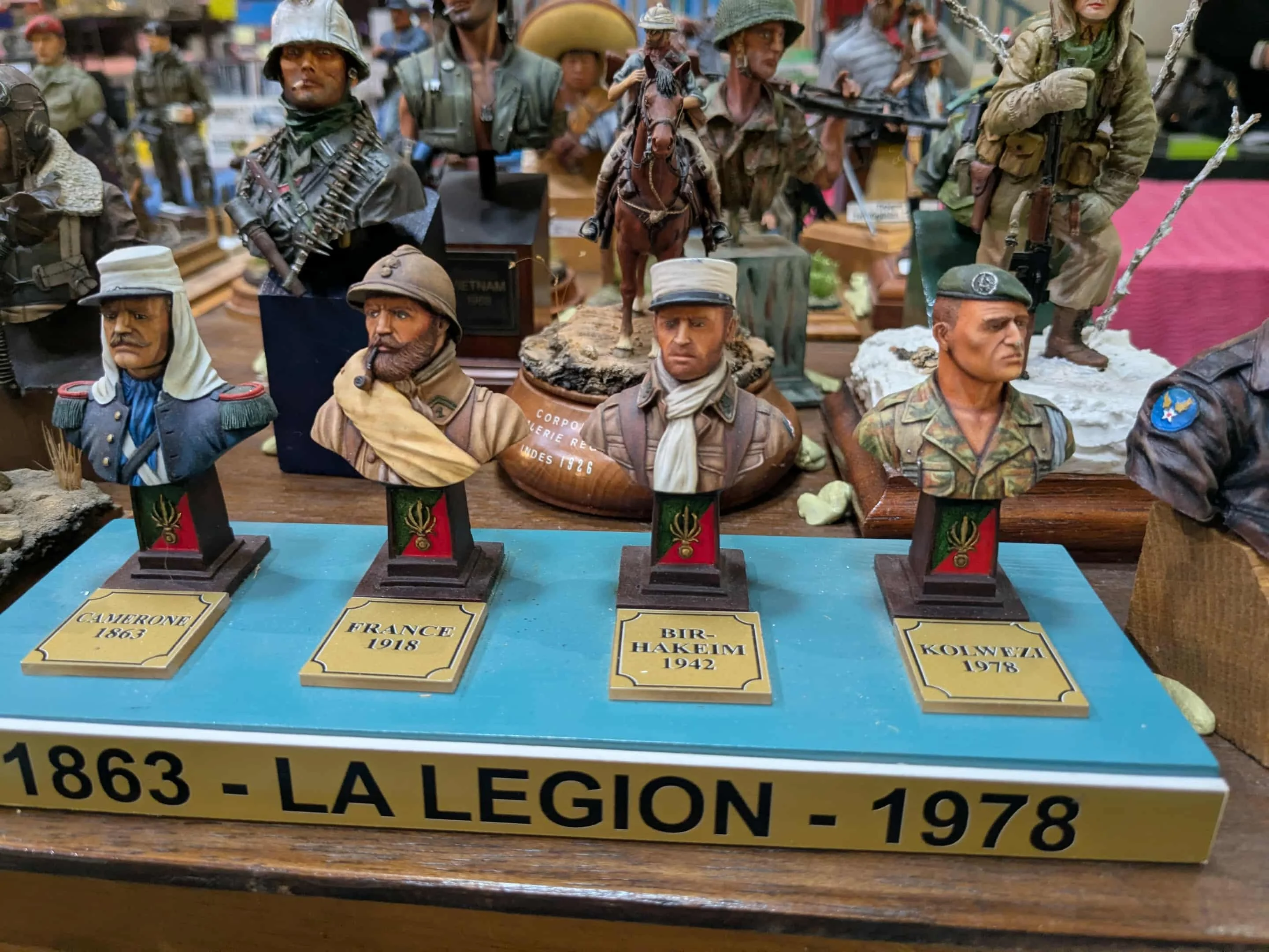 Messenger creation 74c16c4c 55cc 49e2 a111 e4b592387335